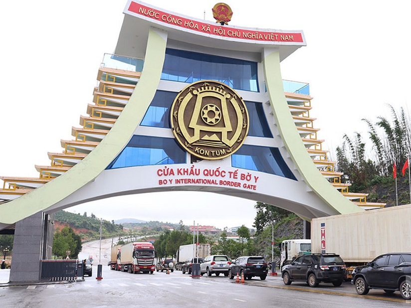 Xe từ Đà Nẵng đi cửa khẩu Bờ Y Kontum giá rẻ